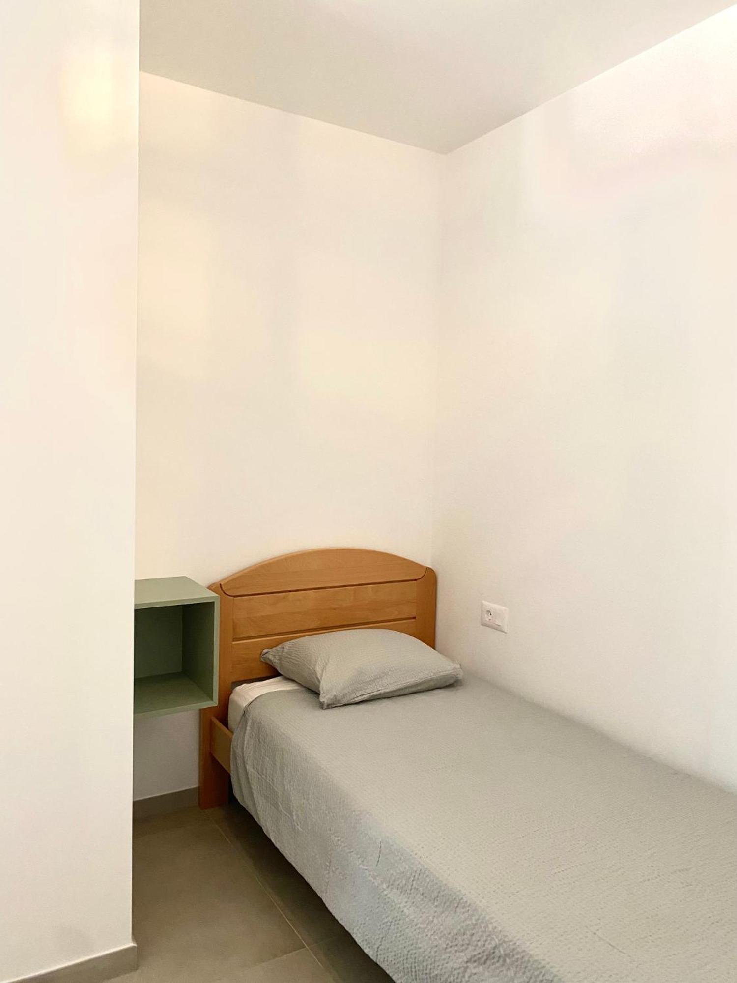 Apartmani More Kaštela エクステリア 写真